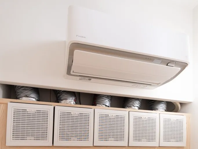 全館空調の故障体験談！真夏のガス漏れトラブルと対策方法を解説